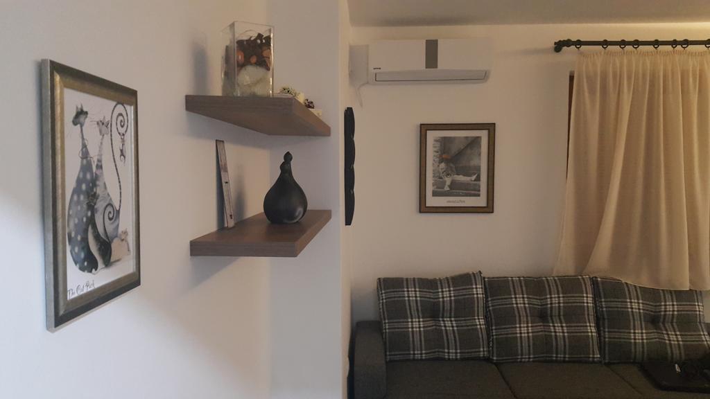 Sweet Dreams Apartment Arandelovac Buitenkant foto